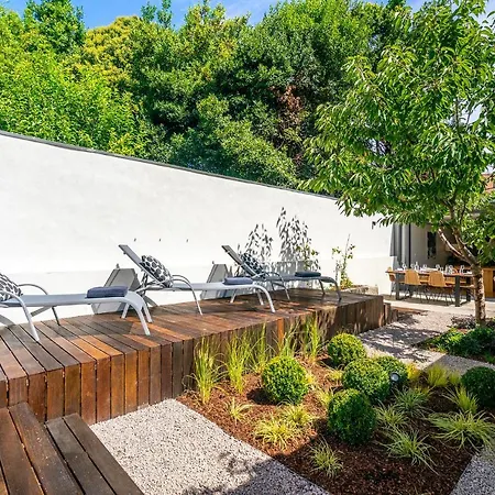 Villa Almada - Amazing Centre With Private Pool Porto