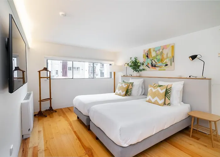 Almada - Amazing Centre With Private Pool * Porto