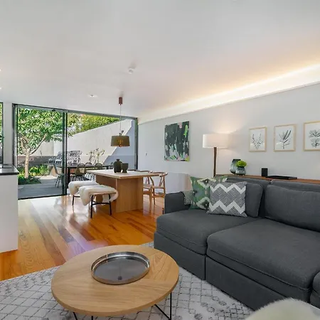 Almada - Amazing Centre With Private Pool *