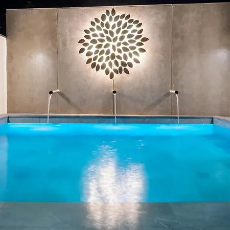 Almada - Amazing Centre With Private Pool Oporto